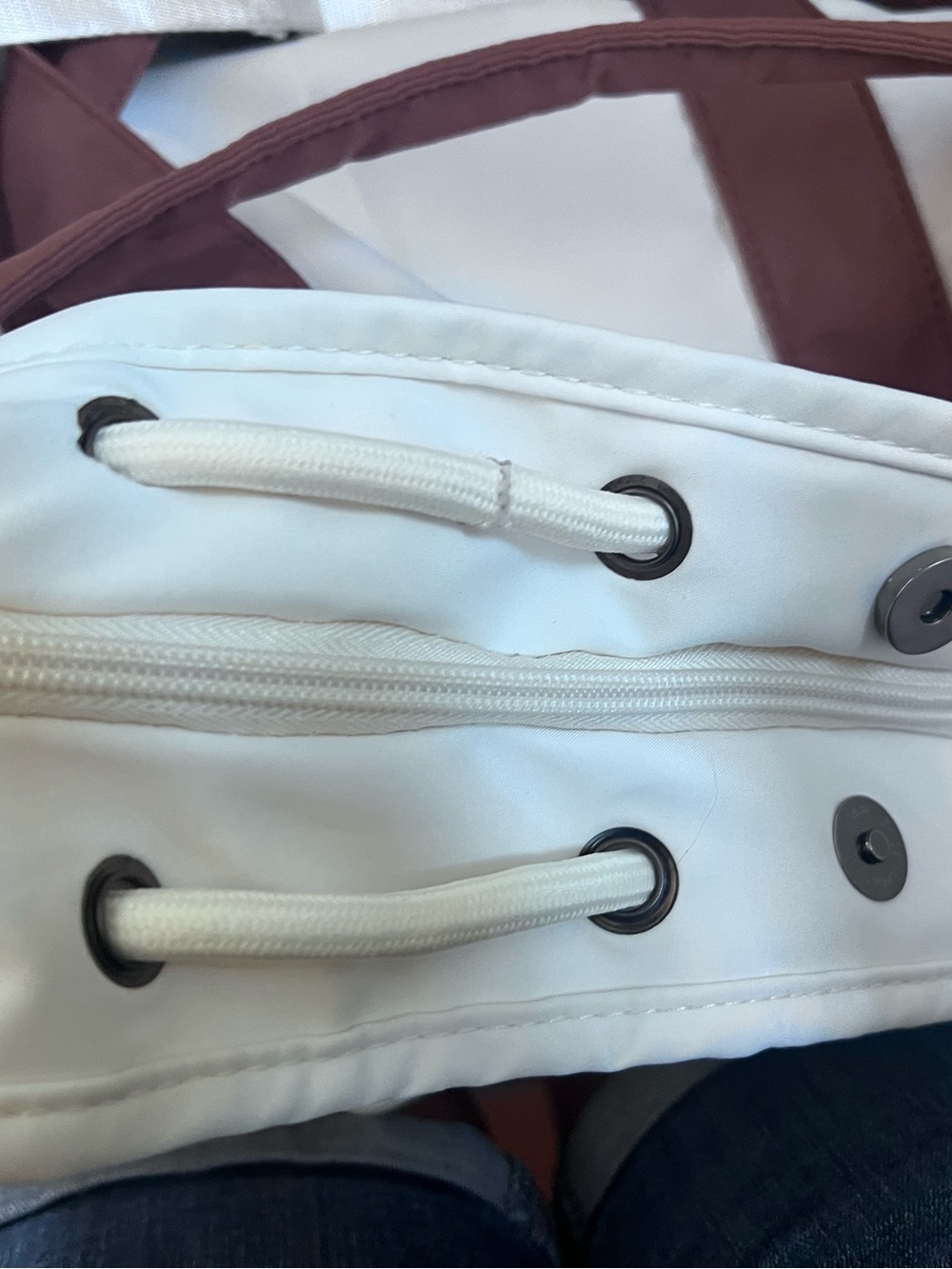 Bougie back to school White and Brown Drawstring Tote Bag - Picture 16 of 16